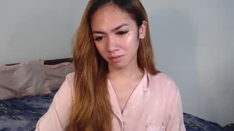 Snapshot of urlovelypinayxxx chatting on December 2025 11:20:02 PM MIYA online show from December 2025 11:20:02 PM