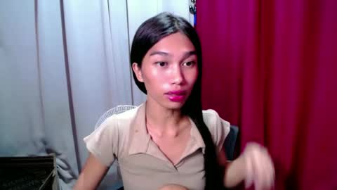 Snapshot of urloverjasmine_xx chatting on June 2026 01:00:02 PM urloverjasmine_xx online show from June 2026 01:00:02 PM