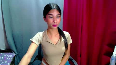Snapshot of urloverjasmine_xx chatting on July 2026 03:51:01 PM urloverjasmine_xx online show from July 2026 03:51:01 PM