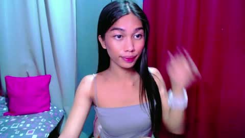 Snapshot of urloverjasmine_xx chatting on July 2026 01:59:01 PM urloverjasmine_xx online show from July 2026 01:59:01 PM
