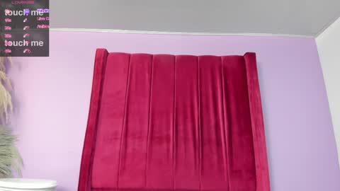 Love online show from April 2026 09:34:01 PM