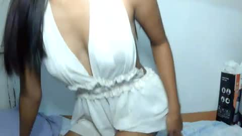 Snapshot of urmorenasexygirl4u chatting on July 2026 02:54:01 PM It me SHELLA online show from July 2026 02:54:01 PM