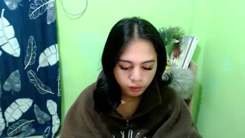 urmystical_sofie online show from November 2025 11:59:02 PM