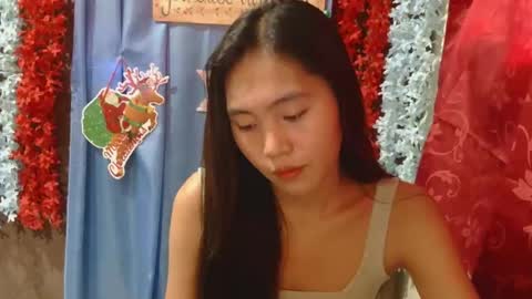 ashly salgado online show from December 2025 09:16:02 AM