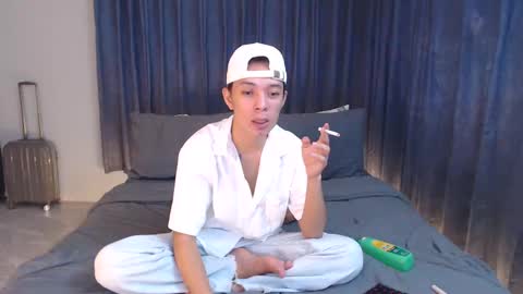 Mel online show from January 2025 02:43:01 AM