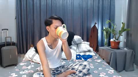 Mel online show from February 2025 09:24:02 PM