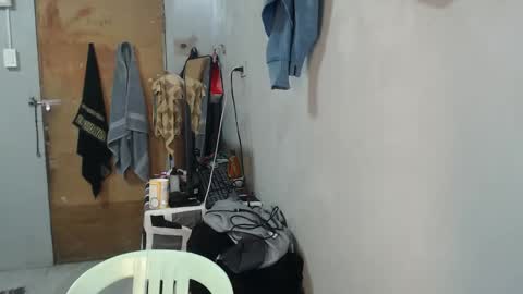 Snapshot of urpinoyasianx chatting on March 2026 11:49:01 AM Mel online show from March 2026 11:49:01 AM