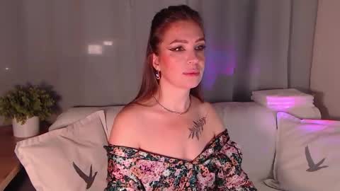 Silvia online show from December 2025 06:08:02 AM