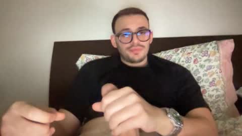 yourstraightguy online show from April 2026 04:24:01 PM