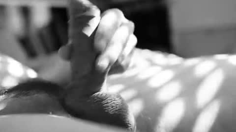 Snapshot of user2f chatting on September 2025 12:19:01 PM steve online show from September 2025 12:19:01 PM