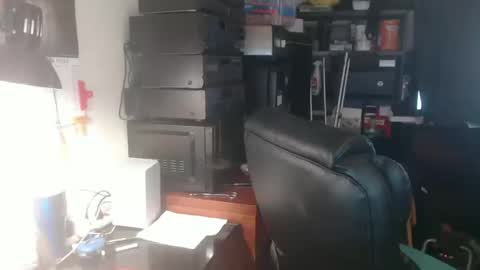 Eric online show from October 2025 02:44:01 AM