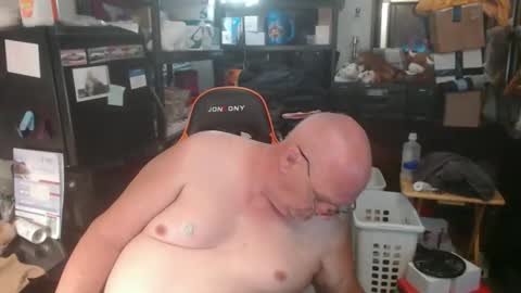 Snapshot of usgoober chatting on June 2026 02:16:02 AM Eric online show from June 2026 02:16:02 AM