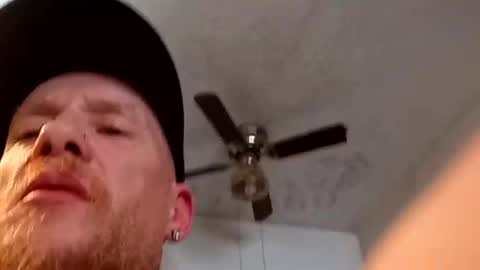 Snapshot of ushavingfun69 chatting on April 2026 03:34:02 AM ushavingfun69 online show from April 2026 03:34:02 AM