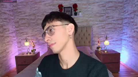 Snapshot of uyukie chatting on May 2026 01:57:01 AM UYUKIE online show from May 2026 01:57:01 AM