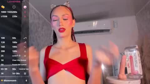        online show from October 2025 01:51:02 PM