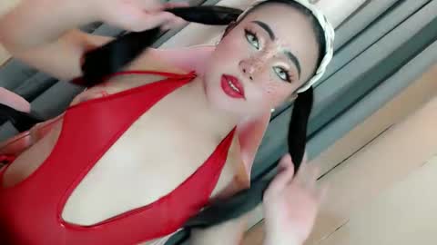 JESS - DONT FORGET TO FOLLOW ME AND GIVE ME THUMBS UP online show from December 2025 04:03:02 PM