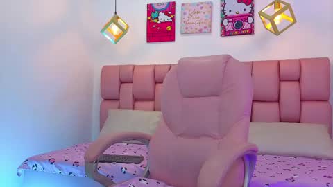 Vagaro online show from April 2026 08:35:02 PM