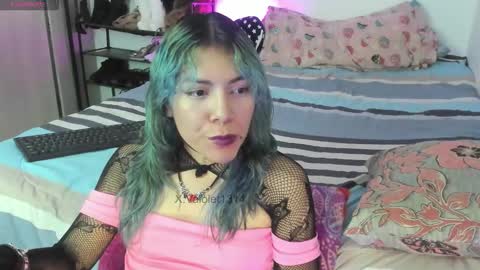 Vaiolet1314 online show from January 2026 09:36:01 AM