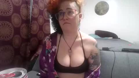 Snapshot of valarieak chatting on November 2025 04:34:01 AM valarieak online show from November 2025 04:34:01 AM