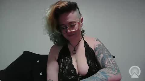 Snapshot of valarieak chatting on March 2026 05:35:02 AM valarieak online show from March 2026 05:35:02 AM