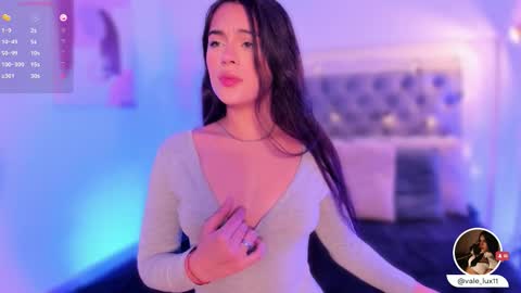 Valentina online show from November 2025 04:12:02 AM