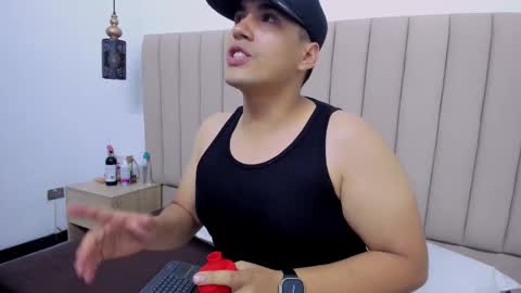 Samantha y Matt online show from September 2025 03:32:02 AM