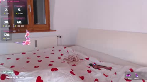 Snapshot of valen210399 chatting on January 2025 06:32:02 PM Alisson online show from January 2025 06:32:02 PM