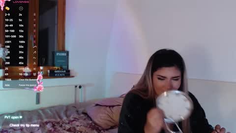 Snapshot of valen210399 chatting on September 2025 12:55:01 AM Alisson online show from September 2025 12:55:01 AM