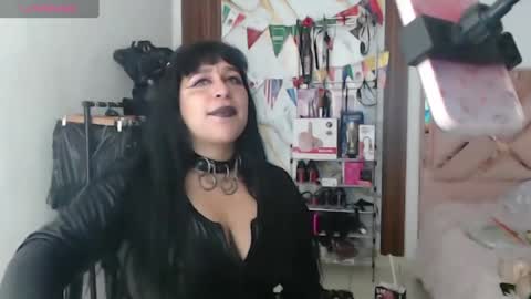 Snapshot of valen_ross7 chatting on July 2026 01:01:01 AM valen_ross7 online show from July 2026 01:01:01 AM