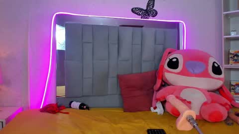 valen_scoott online show from March 2025 09:24:01 PM