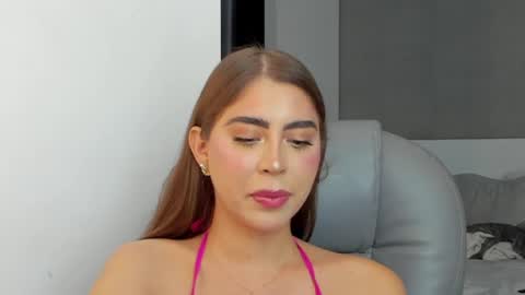 Snapshot of valenjonex chatting on February 2025 10:13:01 PM Angela online show from February 2025 10:13:01 PM