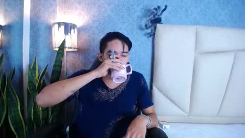 Snapshot of valenorlerot chatting on October 2025 05:10:02 AM Valenor online show from October 2025 05:10:02 AM