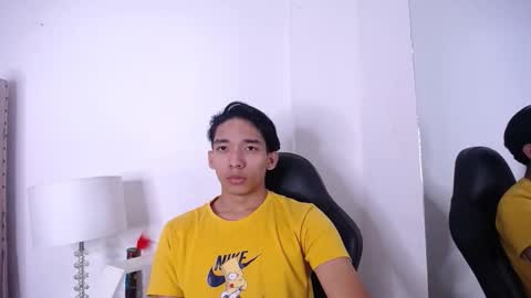 Snapshot of valenorlerot chatting on October 2025 04:57:02 AM Valenor online show from October 2025 04:57:02 AM