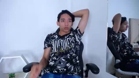 Snapshot of valenorlerot chatting on November 2025 05:06:01 AM Valenor online show from November 2025 05:06:01 AM