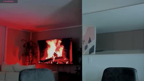 valenthinoking online show from December 2025 04:07:02 AM