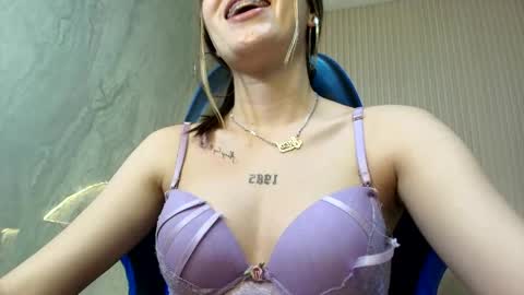 Valentina  R online show from May 2026 01:57:16 AM