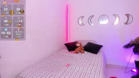 VALENTINA GAVIRIA online show from December 2024 05:26:01 AM