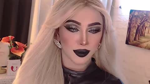 Snapshot of valentina_goddess_tsxxx chatting on September 2025 02:44:02 AM Amanda online show from September 2025 02:44:02 AM