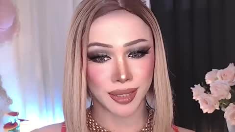 Snapshot of valentina_goddess_tsxxx chatting on February 2026 10:23:01 AM Amanda online show from February 2026 10:23:01 AM