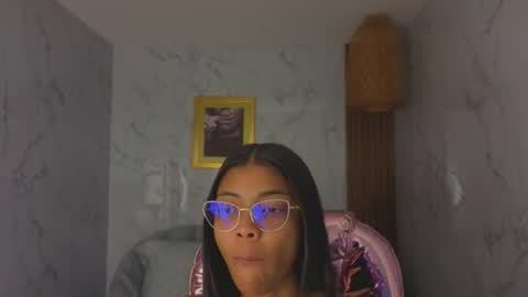 Snapshot of valentina_gomez_s chatting on June 2026 12:35:01 PM Valentina online show from June 2026 12:35:01 PM
