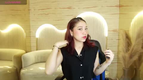 Snapshot of valentina_r_ chatting on September 2025 03:17:01 AM Valentina online show from September 2025 03:17:01 AM
