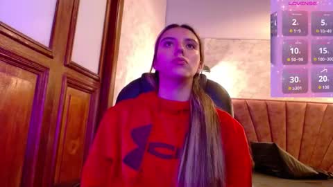 Valentina online show from October 2025 09:55:02 PM