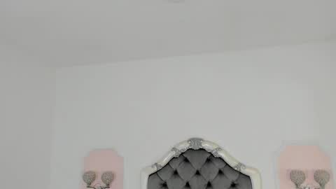 Snapshot of valentina_ross_ chatting on February 2026 11:40:01 AM Valentina online show from February 2026 11:40:01 AM