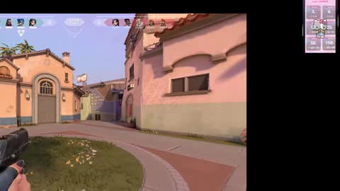 Valentina online show from December 2025 04:44:02 AM