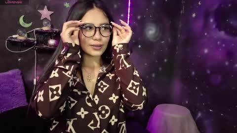 Snapshot of valentinarojass_ chatting on May 2026 06:35:01 PM valentinarojass_ online show from May 2026 06:35:01 PM
