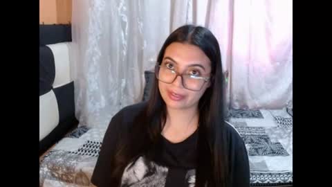 valentinasmith18 online show from July 2026 07:23:02 AM