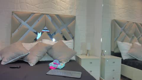 Snapshot of valentinasu_ chatting on May 2026 11:29:02 AM VALENTINA online show from May 2026 11:29:02 AM