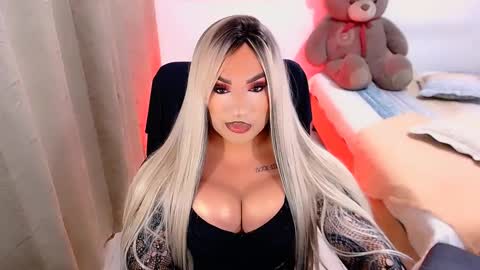 Snapshot of valentinaxqueen chatting on February 2025 02:01:02 AM    online show from February 2025 02:01:02 AM