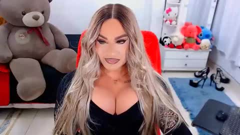 Snapshot of valentinaxqueen chatting on September 2025 09:08:02 PM    online show from September 2025 09:08:02 PM