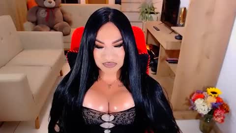 Snapshot of valentinaxqueen chatting on October 2025 01:17:01 AM    online show from October 2025 01:17:01 AM